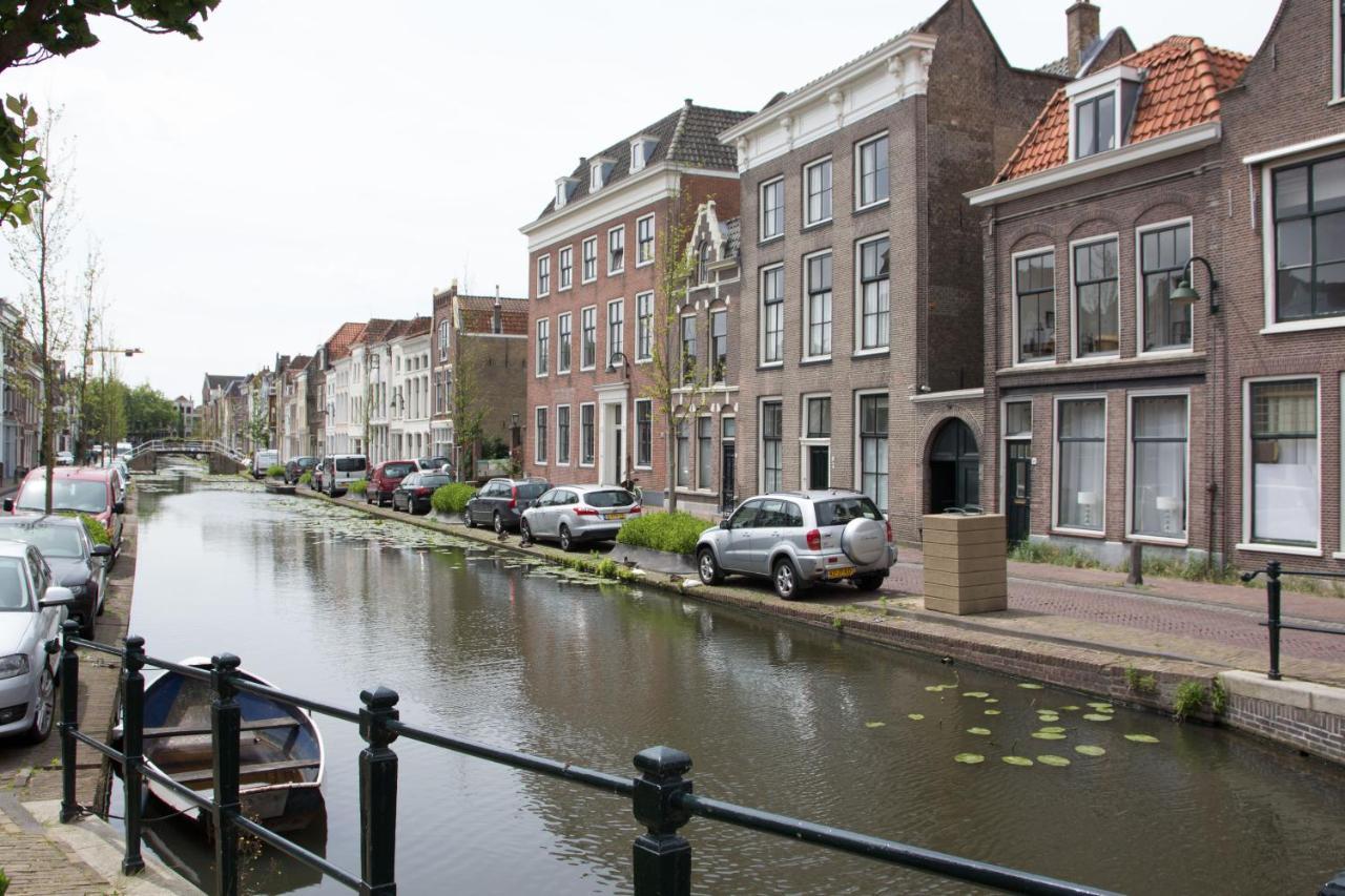 Canal House In Historic City Center Gouda Exteriér fotografie